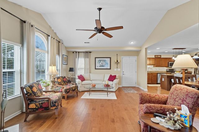 1636 Chestnut Farms Loop, 12, Grove City, OH 43123