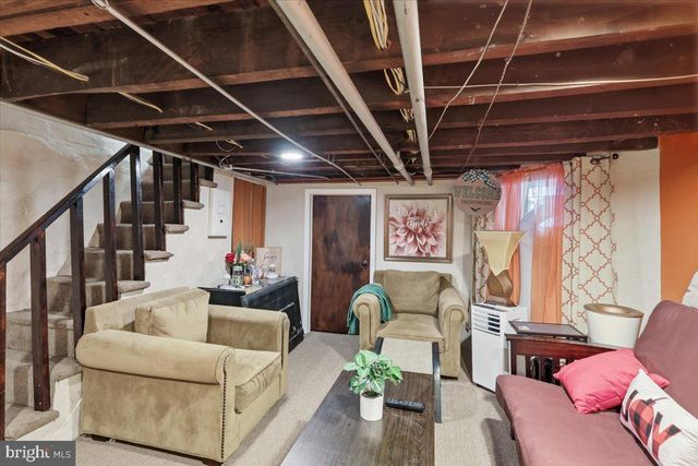 1158 MARLYN RD, Philadelphia, PA 19151