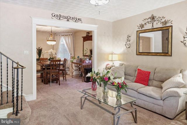 1158 MARLYN RD, Philadelphia, PA 19151