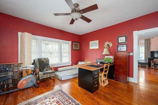 1005 Classen Boulevard, Norman, OK 73071