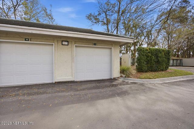 100 IRONWOOD Drive 121, Ponte Vedra Beach, FL 32082