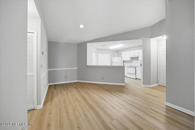 100 IRONWOOD Drive 121, Ponte Vedra Beach, FL 32082