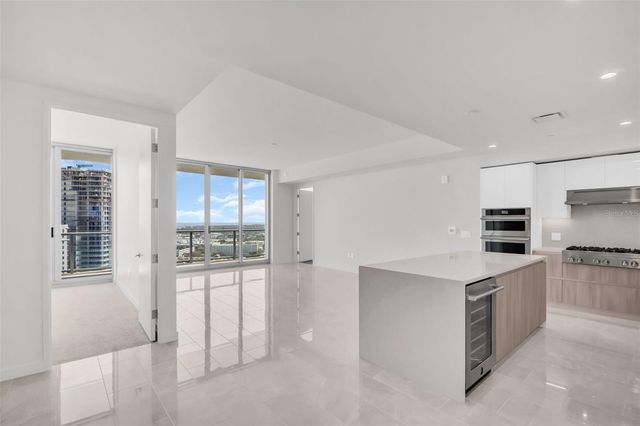 400 CENTRAL AVENUE 2205, St Petersburg, FL 33701