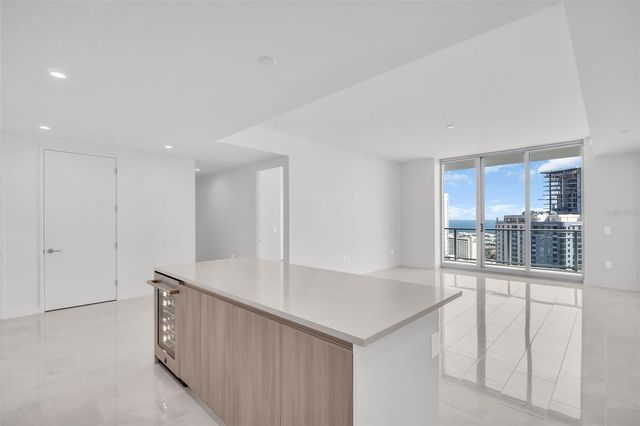 400 CENTRAL AVENUE 2205, St Petersburg, FL 33701