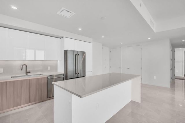 400 CENTRAL AVENUE 2205, St Petersburg, FL 33701