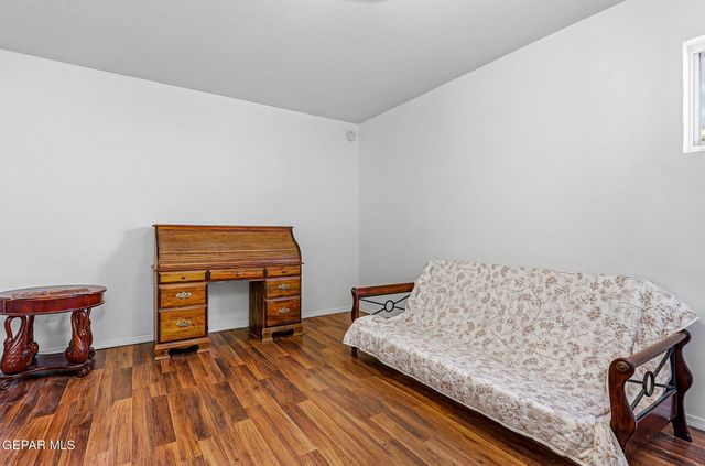 6033 ALCALDE Avenue, El Paso, TX 79912