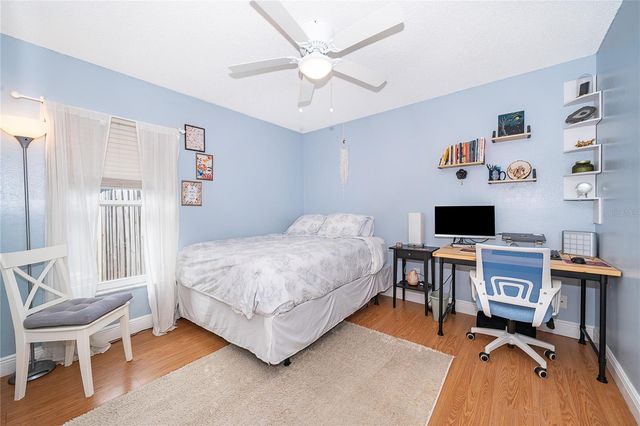 4008 BARNSLEY DRIVE, Orlando, FL 32812