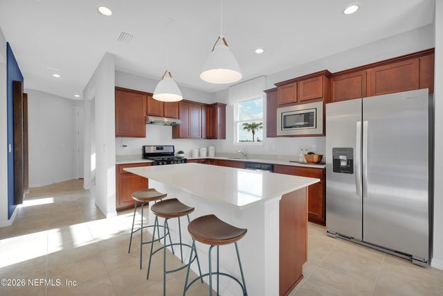 685 CONTINUUM Loop, Yulee, FL 32097