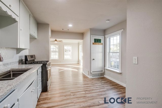 5916 Norma Drive, Fort Worth, TX 76114