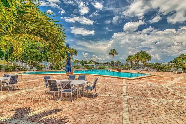 3893 POMPANO DRIVE SE C, St Petersburg, FL 33705