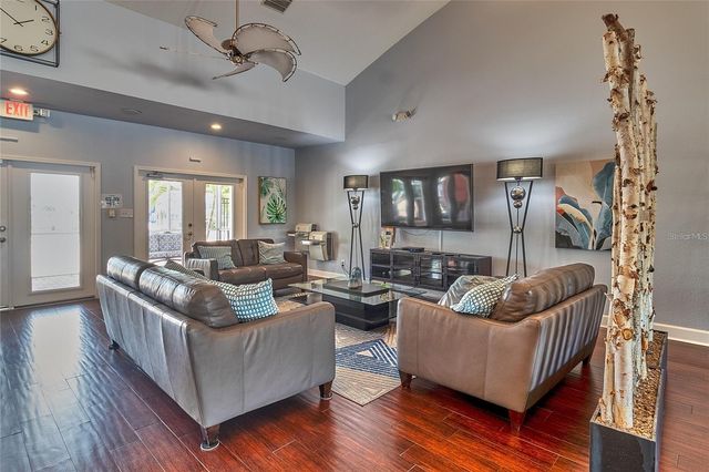 3893 POMPANO DRIVE SE C, St Petersburg, FL 33705