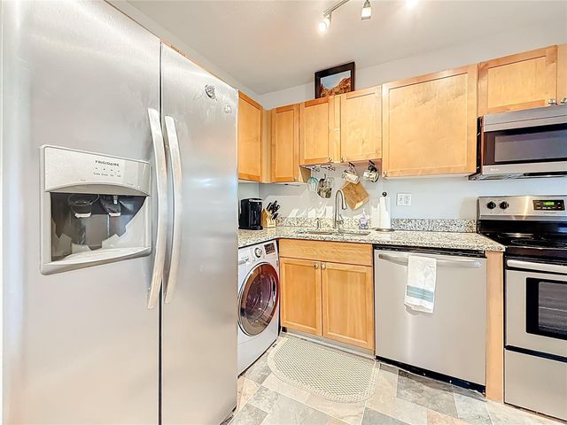 3893 POMPANO DRIVE SE C, St Petersburg, FL 33705