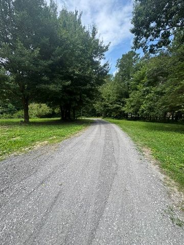 297 Townsend Road, Rocky Face, GA 30740
