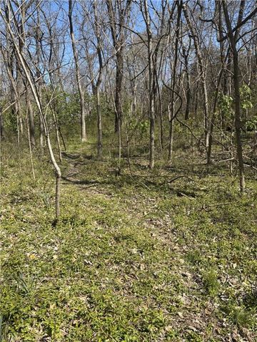 19115 N MO-45 Highway, Weston, MO 64098