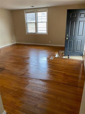 19115 N MO-45 Highway, Weston, MO 64098