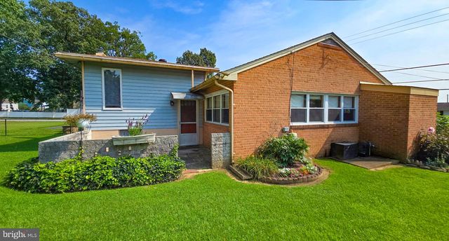 1217 SHORE RD, Middle River, MD 21220