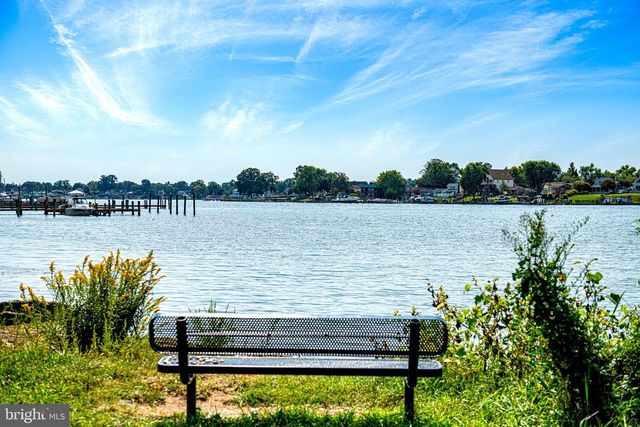 1217 SHORE RD, Middle River, MD 21220