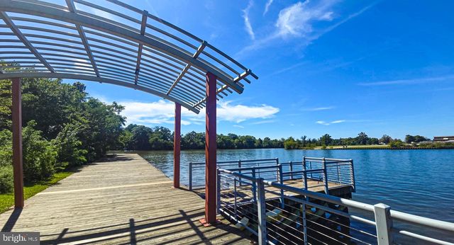 1217 SHORE RD, Middle River, MD 21220