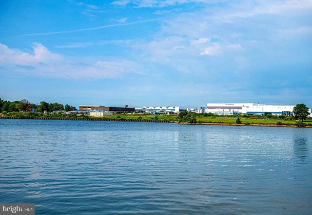 1217 SHORE RD, Middle River, MD 21220