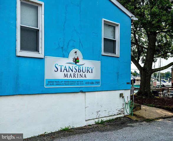 1217 SHORE RD, Middle River, MD 21220