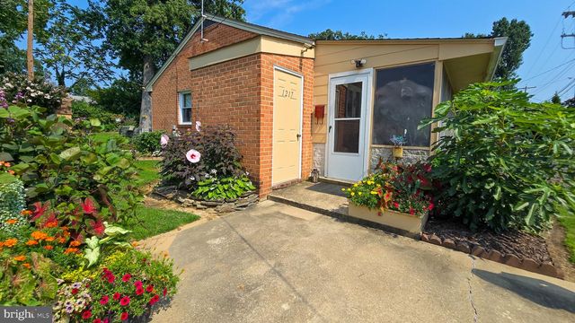 1217 SHORE RD, Middle River, MD 21220