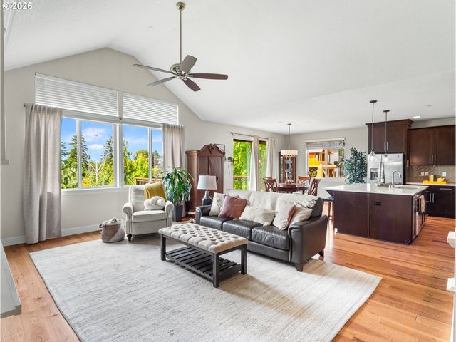 1420 Nw GOODWIN St, Camas, WA 98607