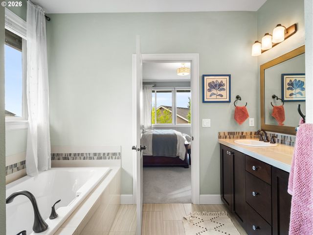 1420 Nw GOODWIN St, Camas, WA 98607
