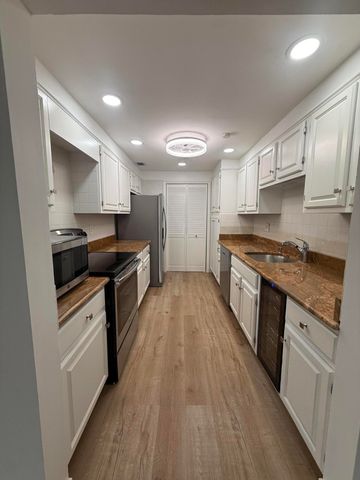 859 JEFFERY Street 1030, Boca Raton, FL 33487