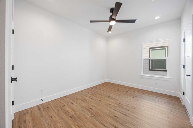 3504 Caplin Street C, Houston, TX 77026