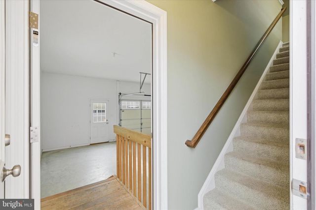 664 RICHMOND DR, Lancaster, PA 17601