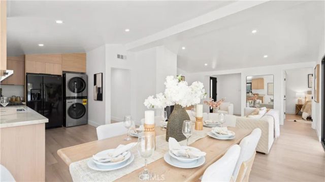 515 N Wayfield, Orange, CA 92867