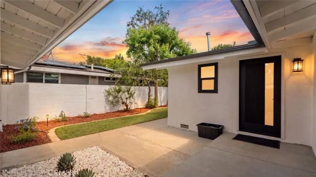 515 N Wayfield, Orange, CA 92867