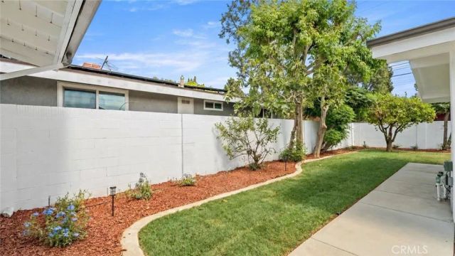 515 N Wayfield, Orange, CA 92867
