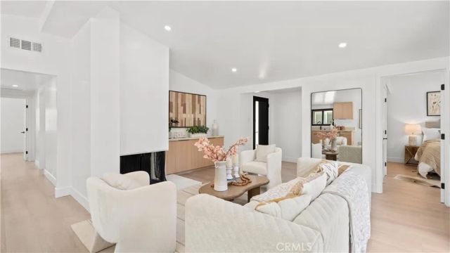 515 N Wayfield, Orange, CA 92867