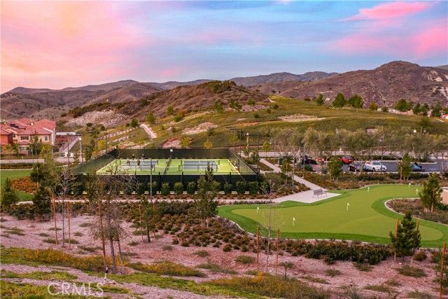 137 Oakstone, Irvine, CA 92618