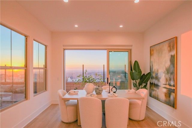 137 Oakstone, Irvine, CA 92618