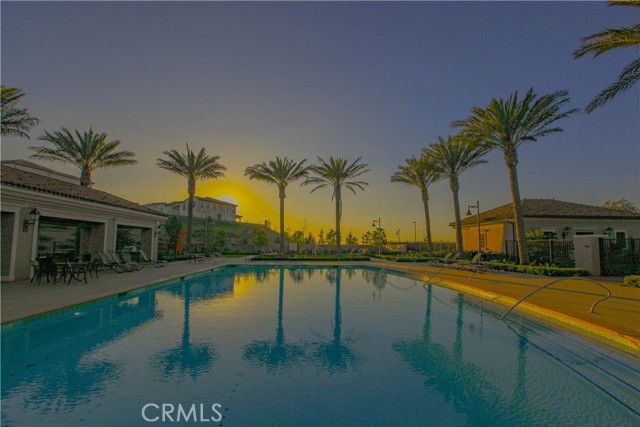 137 Oakstone, Irvine, CA 92618