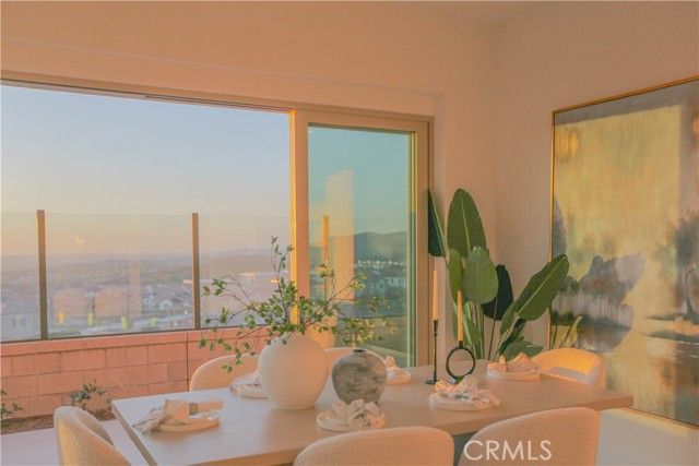 137 Oakstone, Irvine, CA 92618