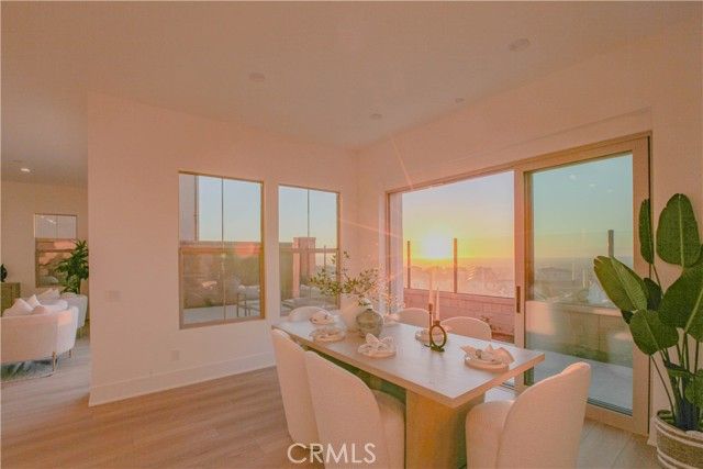 137 Oakstone, Irvine, CA 92618