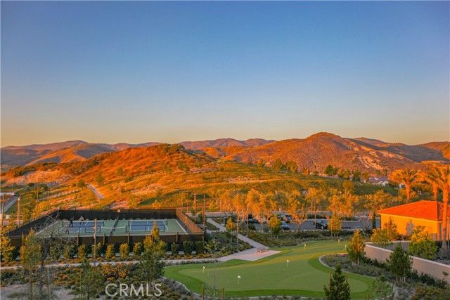 137 Oakstone, Irvine, CA 92618