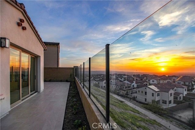 137 Oakstone, Irvine, CA 92618