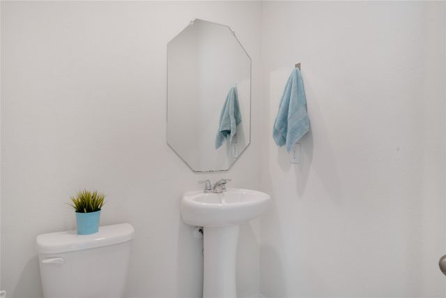 914 Decker Drive, Fate, TX 75189