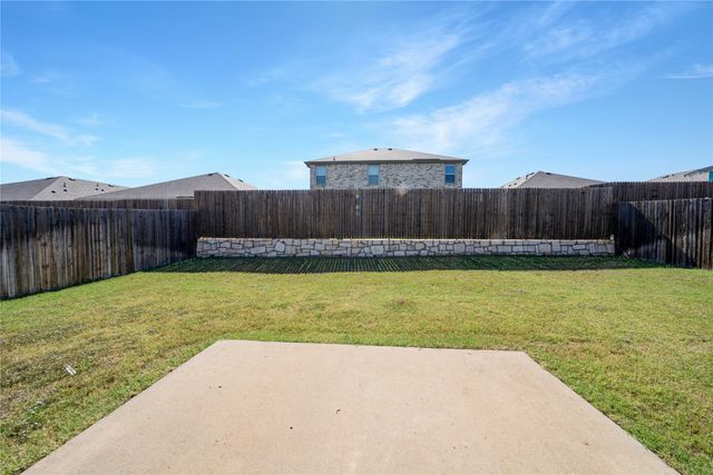 914 Decker Drive, Fate, TX 75189