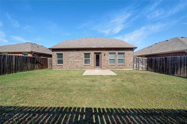 914 Decker Drive, Fate, TX 75189