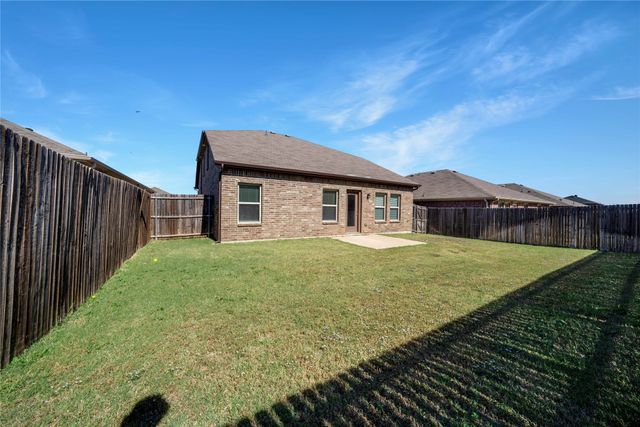 914 Decker Drive, Fate, TX 75189