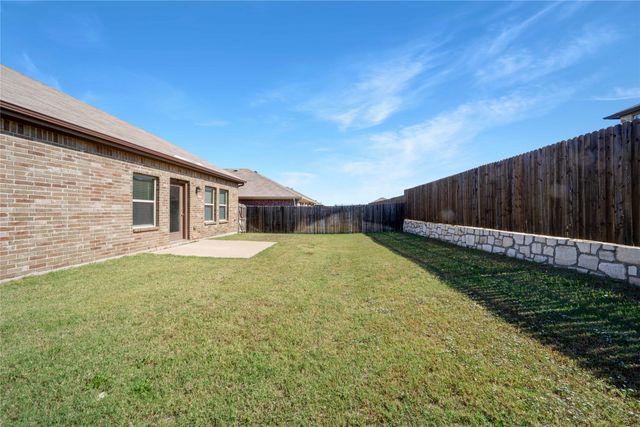 914 Decker Drive, Fate, TX 75189