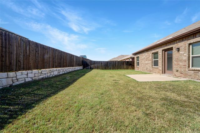 914 Decker Drive, Fate, TX 75189