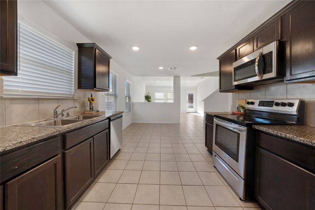 914 Decker Drive, Fate, TX 75189