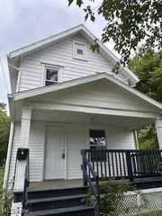 1122 Sherman Street, Akron, OH 44301