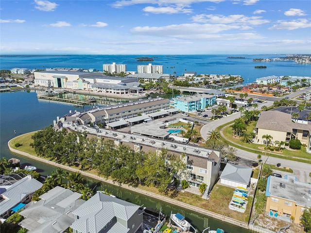 433 S PAULA DRIVE 24, Dunedin, FL 34698